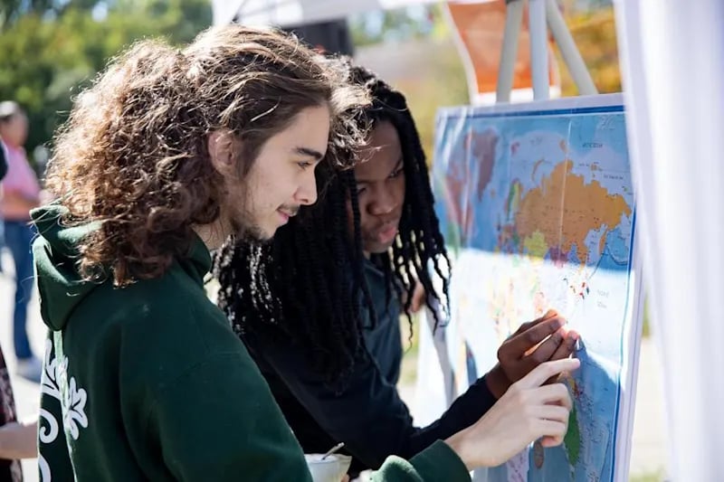 Global Changemakers image