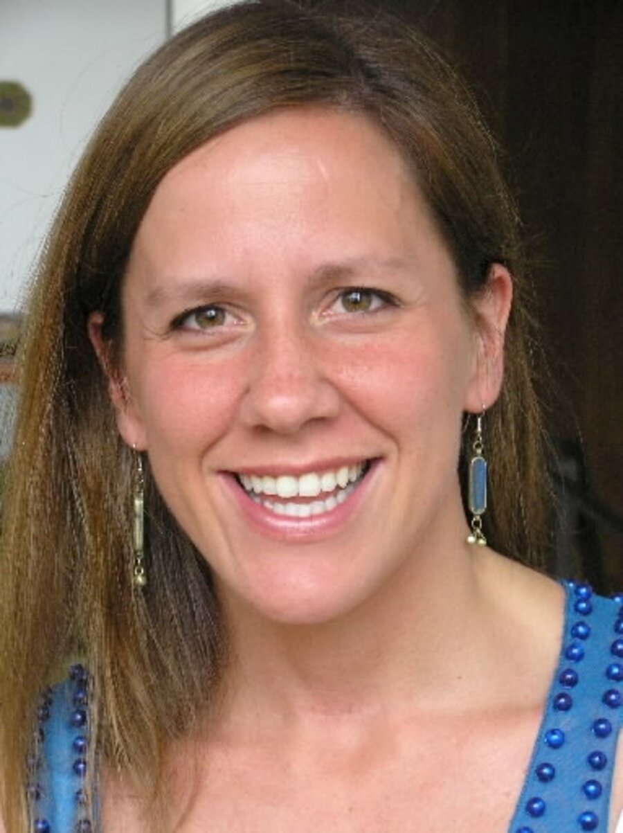 Sara Miller Llana