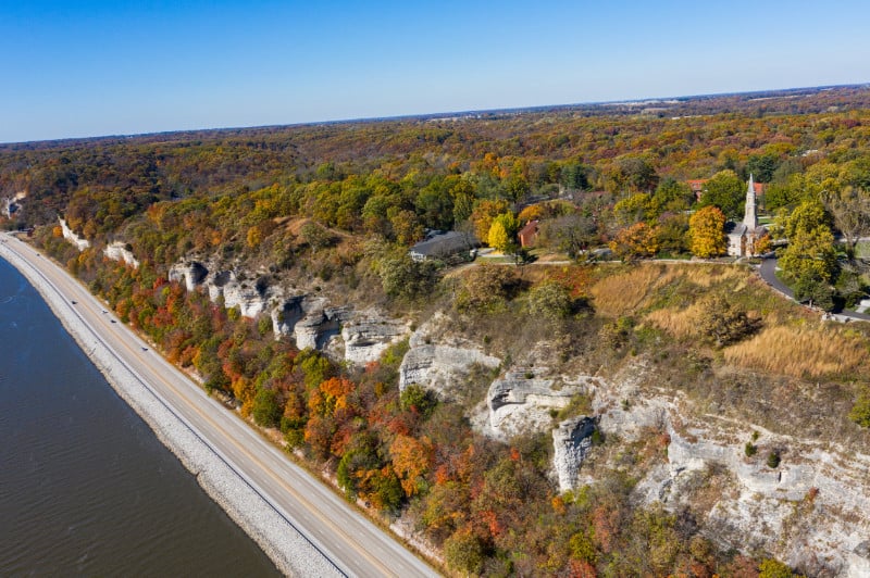Students in lunchroom