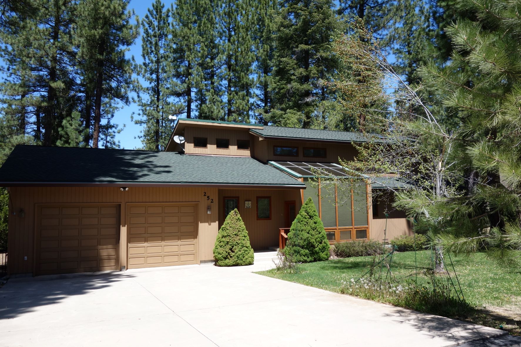 Photo of 252 Eureka Springs Drive