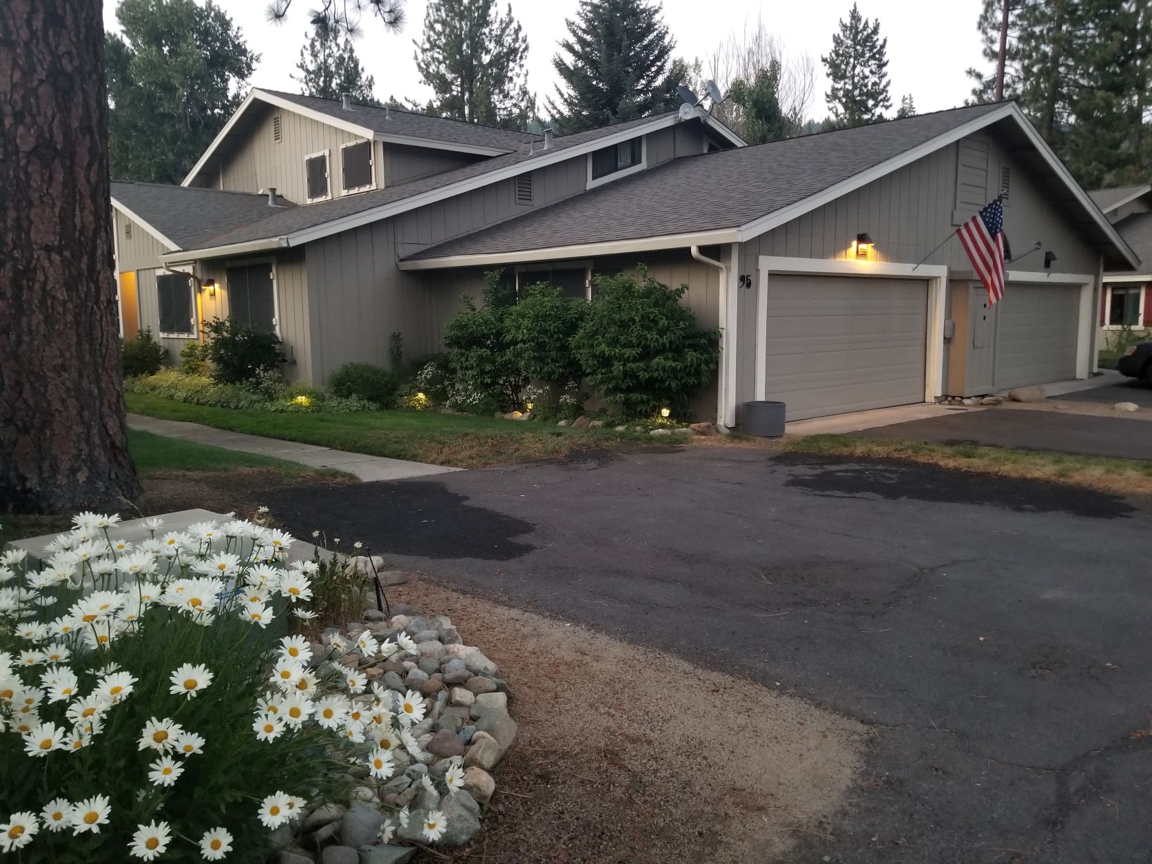 Photo of 95 W. Ponderosa Drive